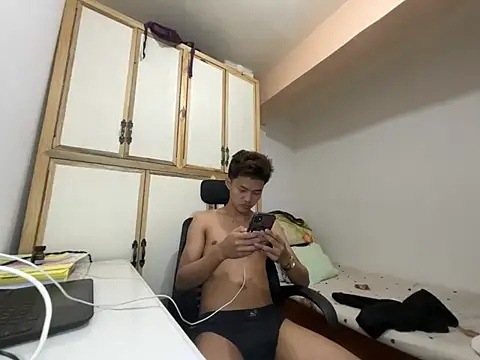 wildpinoy27 Show Webcam