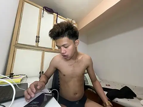 Webkamerová show wildpinoy27