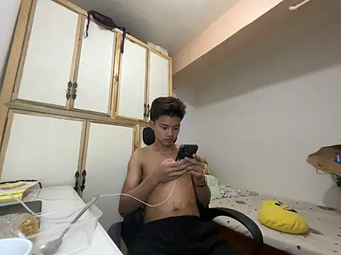 wildpinoy27 Show Webcam