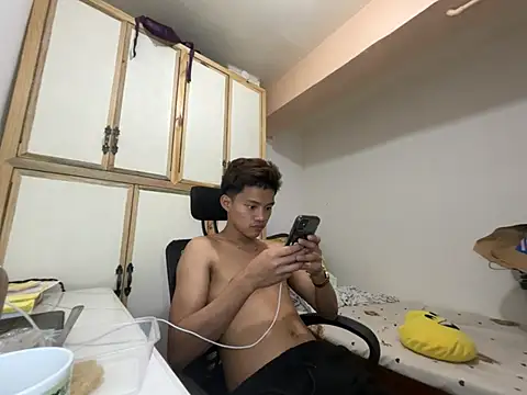wildpinoy27 Show Webcam