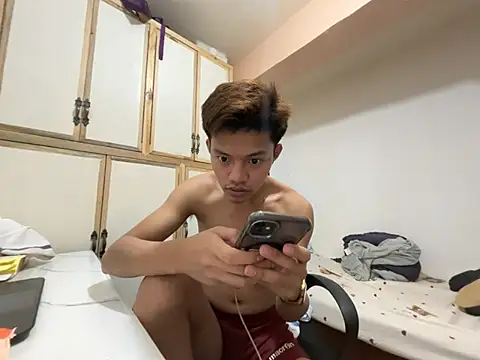 wildpinoy27 网络视讯表演
