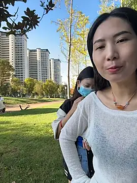 xixi2881 网络视讯表演