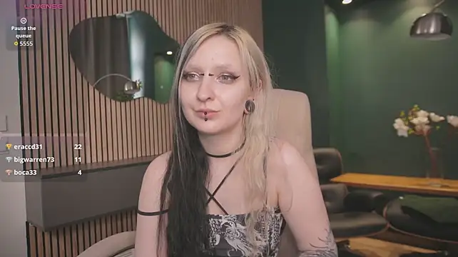 Ada_Noire Show Webcam