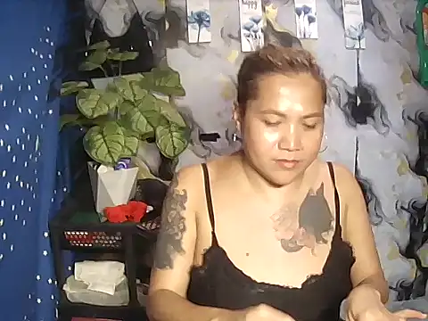 NaughtyMariz 网络视讯表演