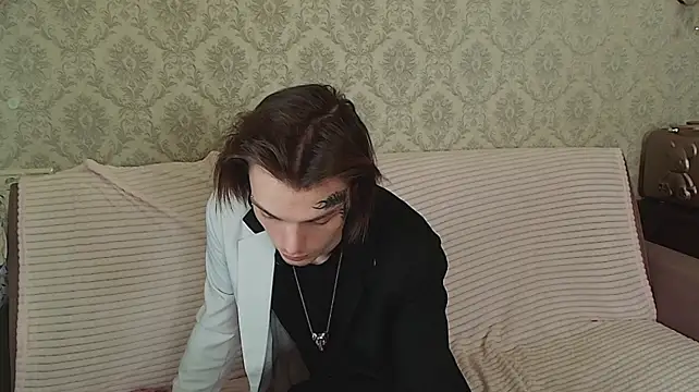 عرض كام Crimson_Hollow