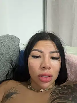 הופעת וובקאם של chloeparadiseX