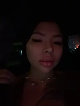 chloeparadiseX – Kamerová šou