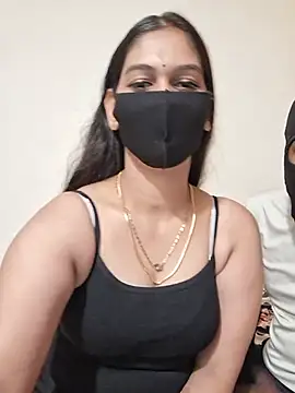 Dimple_69 webkamerás műsora