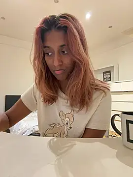 DonnaShyn Webbikameraesitys