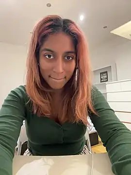 DonnaShyn Webbikameraesitys
