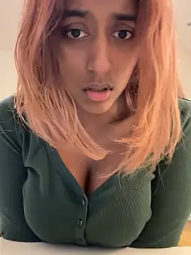 הופעת וובקאם של DonnaShy