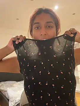 DonnaShy webcam show