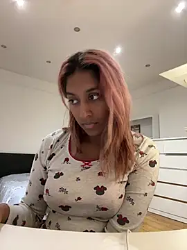 DonnaShyn Webbikameraesitys