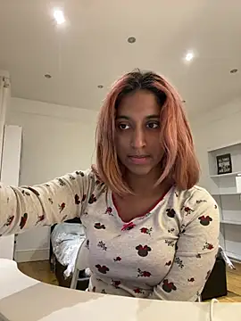 Webkamerová show DonnaShy