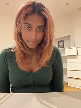 DonnaShy's Webcam Show