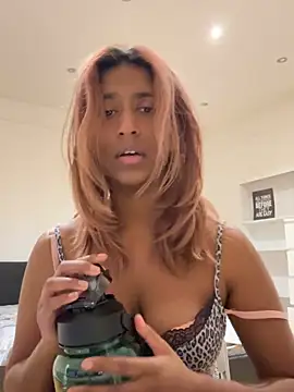DonnaShy – webcam-show