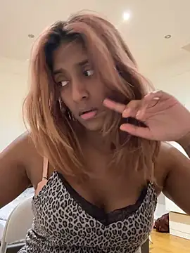 DonnaShy – webcam-show