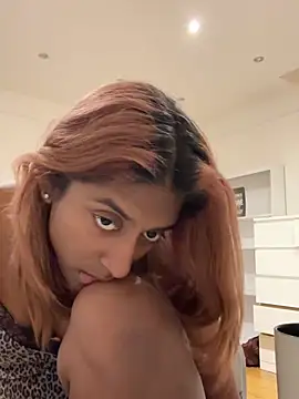 DonnaShy's Webcam Show