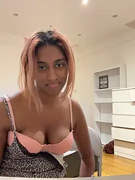 DonnaShy Webcam show