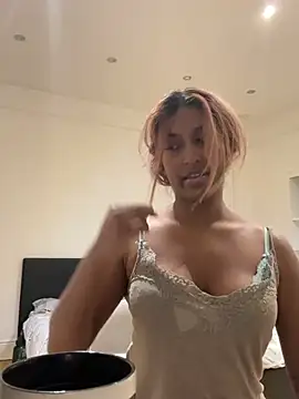 Chat XXX ao vivo de DonnaShy