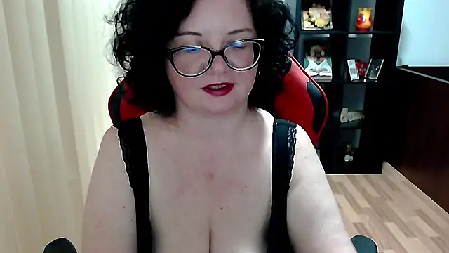 XXX chat uživo modela MissTroublle