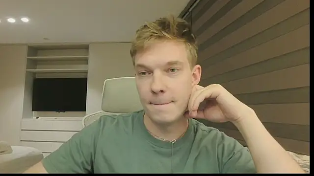 herculess_'s Webcam Show