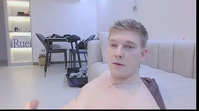 Pokazy przed kamerką – herculess_