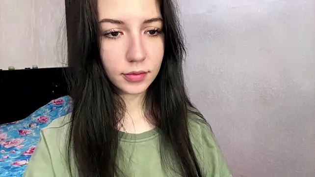 Inessa_Nessa webcam show