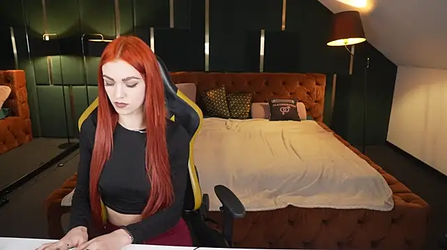 OliviaWow054's Webcam Show