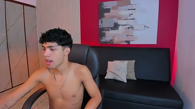 Naughty_BoyW Webcam-Show