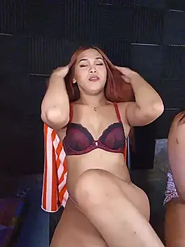 Alluring_Keanna Pertunjukan Webcam