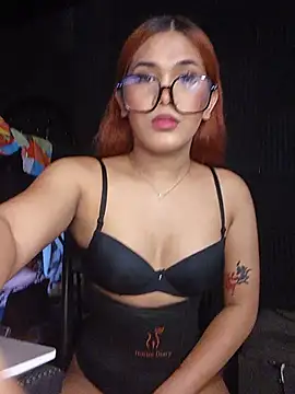 Alluring_Keanna Webcam-Show