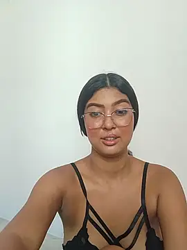 Chatroom XXX en direct de MielLunari