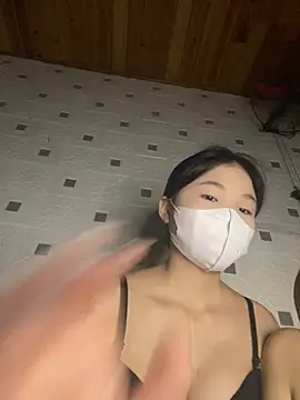 Minni_2kのライブXXXチャット