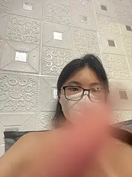Minni_2k Pertunjukan Webcam