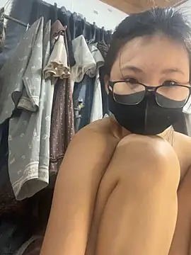 Chatroom XXX en direct de Minni_2k
