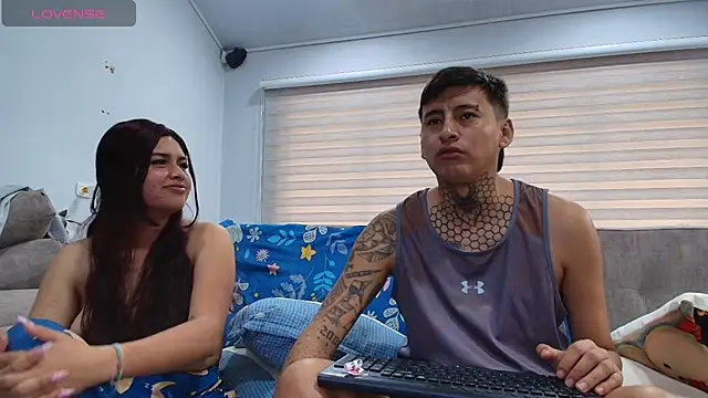 Show de skarlet_125 na webcam