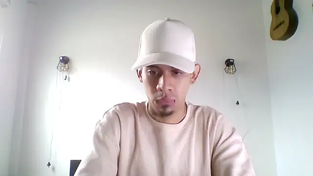 Ryan_Skyline_ Webcam Show
