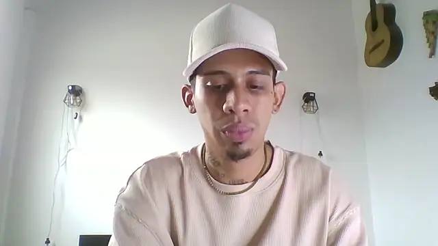 Ryan_Skyline_ Webcam Show