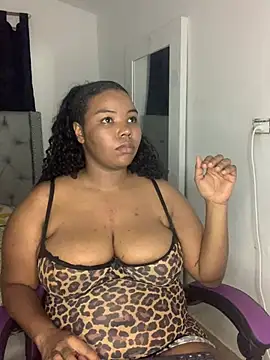 XXX chat uživo modela TamaraRose_