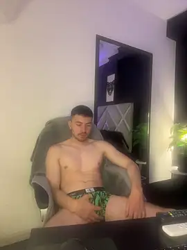 Show de AdrianoRicci_ na webcam