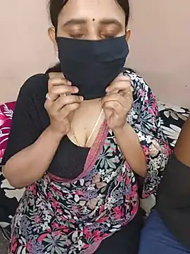 Pertunjukan Kamera Web Tamil__cpls_