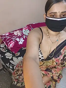 Pertunjukan Kamera Web Tamil__cpls_
