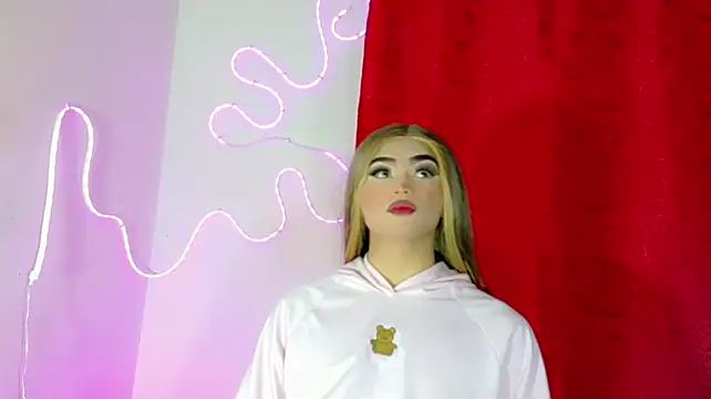 Natasha__H's Webcam Show