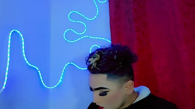 Show de Natasha__H na webcam