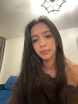 הופעת וובקאם של BellaTous
