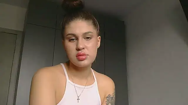 SecretLover: απευθείας συνομιλία ΧΧΧ