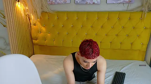 Jared_Off Show in webcam