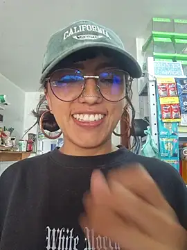 Webkamerová show Cute_hollywood_0