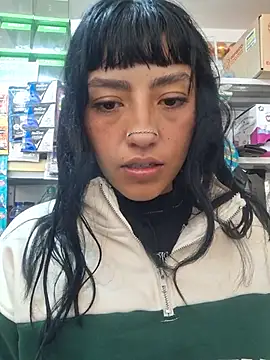 Cute_hollywood_0's Webcam Show